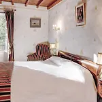 Hotel Chateau D'ayres - & 4*