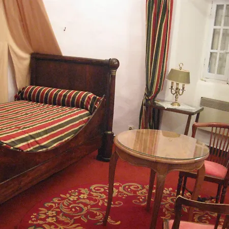 Chateau D'ayres - & 4*