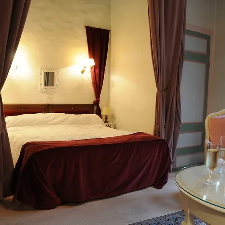 Szálloda Chateau D'ayres - & 4*